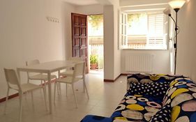 Casa Dahlia Mondello